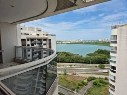 https://img.olx.com.br/thumbs256x256/30/307516032407745.jpg