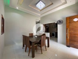 https://img.olx.com.br/thumbs256x256/30/307538522219397.jpg