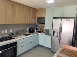https://img.olx.com.br/thumbs256x256/30/308531522285576.jpg