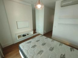https://img.olx.com.br/thumbs256x256/30/309511160758370.jpg