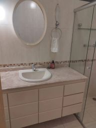 https://img.olx.com.br/thumbs256x256/31/310572143818955.jpg