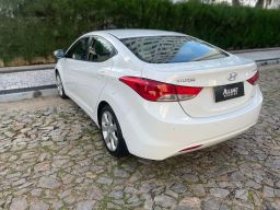 https://img.olx.com.br/thumbs256x256/31/311502397216511.jpg