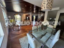https://img.olx.com.br/thumbs256x256/31/312514884725370.jpg