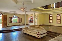 https://img.olx.com.br/thumbs256x256/31/312531524346082.jpg