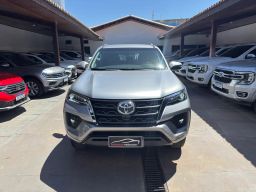 https://img.olx.com.br/thumbs256x256/31/312651315242059.jpg