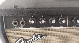 Título do anúncio: Amplificador Fender 212r