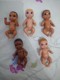 Título do anúncio: Bebês barbie coleção Babysitters mattel