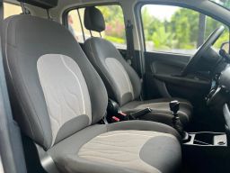 https://img.olx.com.br/thumbs256x256/31/315527250458603.jpg