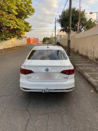 https://img.olx.com.br/thumbs256x256/31/315585166432813.jpg