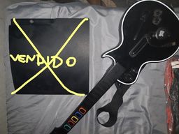 Título do anúncio: Para conserto ou tirar peças -  Guitarra Guitar Hero