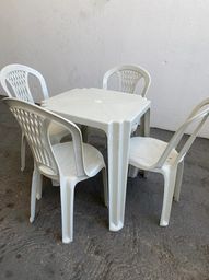 Título do anúncio: Preço pra Revenda no Ata.cado Jogo de mesa e cadeiras sem braço branca nova