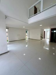 https://img.olx.com.br/thumbs256x256/31/316620071881160.jpg