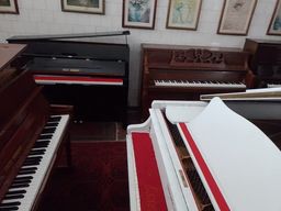 Título do anúncio: CasaDePianos Vila Leopoldina Temos Excelentes Pianos Acusticos 