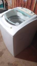 Título do anúncio: Máquina de lavar Consul 10 kg bem conservada entrego 