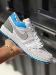 Título do anúncio: Tênis Nike Air Blue 