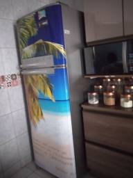 Título do anúncio:  Refrigerador electrolux 470 litros inox