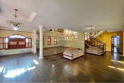 https://img.olx.com.br/thumbs256x256/31/318507289489283.jpg