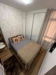 https://img.olx.com.br/thumbs256x256/31/318517526024958.jpg