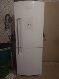 https://img.olx.com.br/thumbs256x256/31/318587873277374.jpg