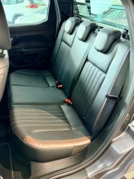 https://img.olx.com.br/thumbs256x256/31/318643044564495.jpg