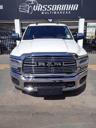 Título do anúncio: Dodge Ram 2021/2022 Laramie 2500 Diesel .  Aut. 6.7 Branca.