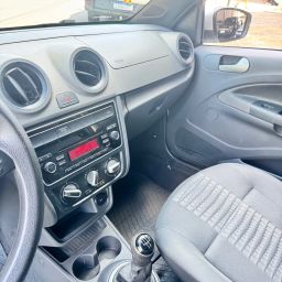 https://img.olx.com.br/thumbs256x256/31/319546164587564.jpg