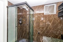 https://img.olx.com.br/thumbs256x256/31/319682320474786.jpg