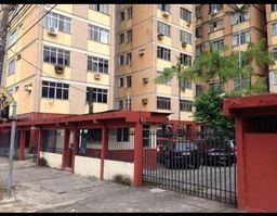 Título do anúncio: Apartamento para aluguel possui 80 metros quadrados com 3 quartos em Pedreira - Belém - PA