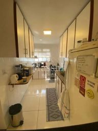 https://img.olx.com.br/thumbs256x256/32/320527638205939.jpg