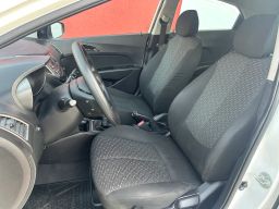 https://img.olx.com.br/thumbs256x256/32/321649524230874.jpg