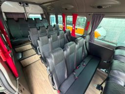 https://img.olx.com.br/thumbs256x256/32/321649674676446.jpg
