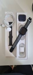 Título do anúncio: Apple Watch Series 5 44mm