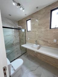 https://img.olx.com.br/thumbs256x256/32/323559408325983.jpg