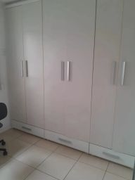 https://img.olx.com.br/thumbs256x256/32/323566761300825.jpg