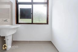https://img.olx.com.br/thumbs256x256/32/323587646612424.jpg