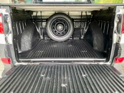 https://img.olx.com.br/thumbs256x256/32/323621301270237.jpg