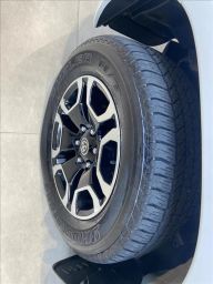 https://img.olx.com.br/thumbs256x256/32/323666423043393.jpg