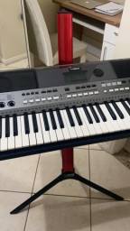 Título do anúncio: teclado novo Yamaha Psr E443 com base stay music 