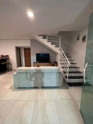 https://img.olx.com.br/thumbs256x256/32/324590045110401.jpg