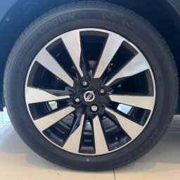 https://img.olx.com.br/thumbs256x256/32/324639313219968.jpg