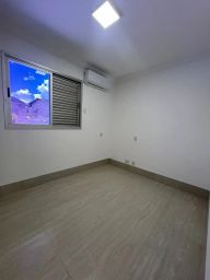 https://img.olx.com.br/thumbs256x256/32/325581639251160.jpg