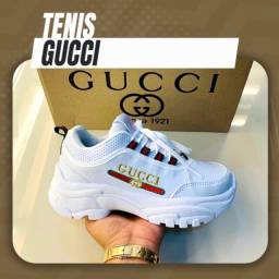 Título do anúncio: Tenis Promoção (Leia com Atenção) Tênis Gucci 