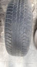 Título do anúncio: 2 pneus 265/65/17 usados