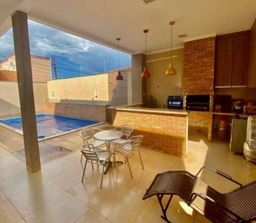 Título do anúncio: Casa para venda com 3 suítes e piscina com energia solar em Vila Rocha - Rio Verde - Goiás