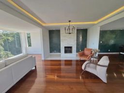https://img.olx.com.br/thumbs256x256/32/327584166633035.jpg