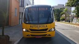 Título do anúncio: Micro ônibus 2014 a Venda 