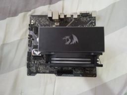 https://img.olx.com.br/thumbs256x256/32/328523270220820.jpg