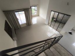 https://img.olx.com.br/thumbs256x256/32/328596762575635.jpg