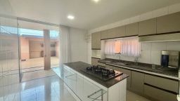https://img.olx.com.br/thumbs256x256/32/328655203320943.jpg