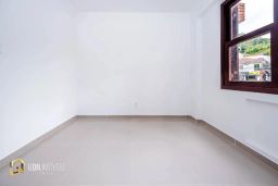 https://img.olx.com.br/thumbs256x256/32/329503407910541.jpg